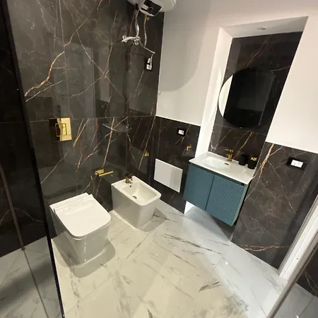 Maison 16 Apartman *