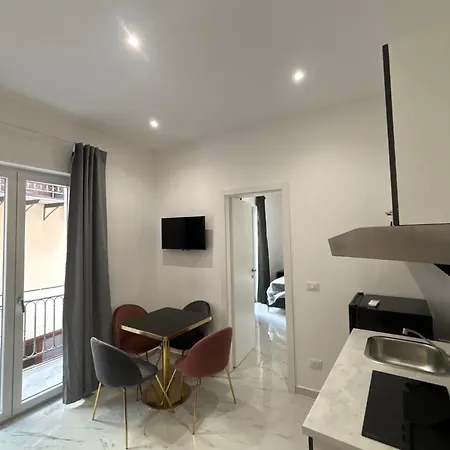 Maison 16 Apartman *